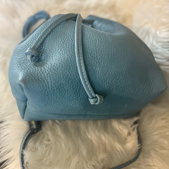 Portland Leather Dream Shoulder Bag - Picture 2 of 12